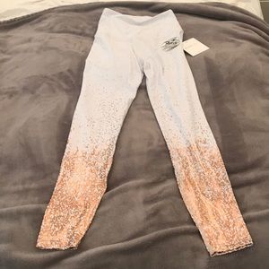 Beyond Yoga metallic white leggings!